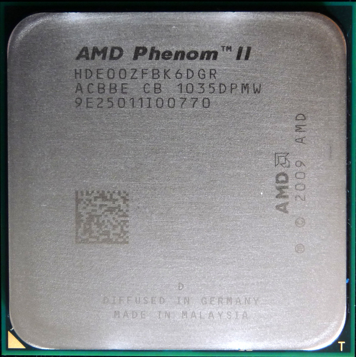 Amd phenom tm x6. Процессор Phenom II x6 1075t ножки. Процессор AMD Phenom II x6. Phenom II x6 1100t Black Edition. AMD Phenom II x6 1100t 6 GHZ.
