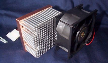 Delta Lüfter 80x80x38mm und MC462-A Kühlblock