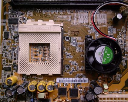 Asus A7M266 Sockel-Umgebung