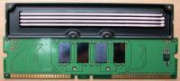 RDRAM Speichermodul ohne Heatspreader - sieht gut aus, ist aber teuer und ohne Zweikanaltechnik langsam