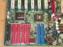 Sechs IDE-Ports