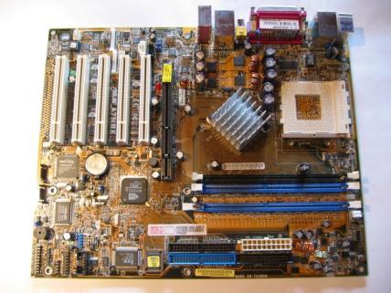 ASUS A7N8X Deluxe