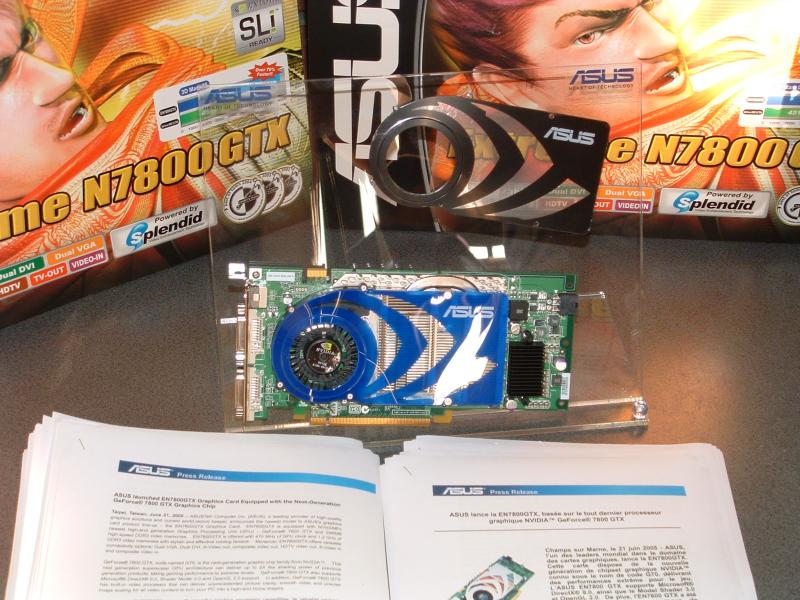 ASUS GeForce 7800 GTX