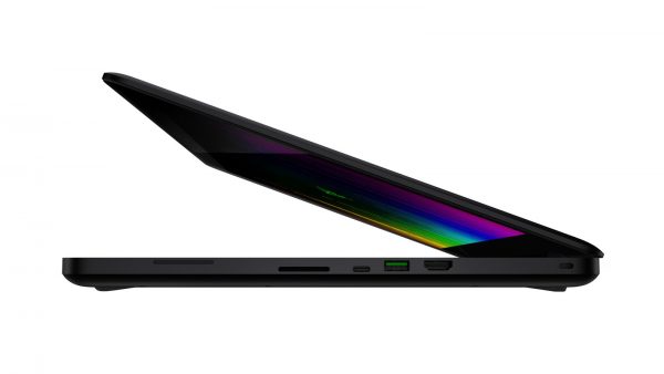 Razer Blade Pro Side