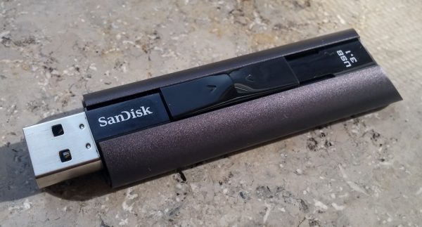SanDisk Extreme PRO 128GB - Vorderseite