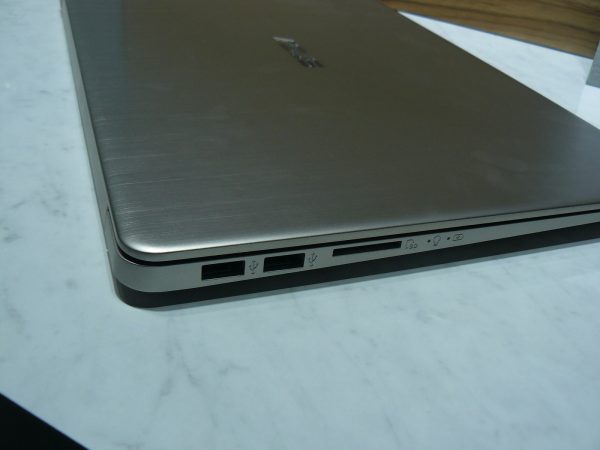 ASUS VivoBook S15 links