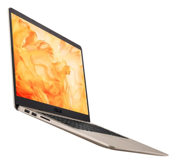 ASUS VivoBook S15 offen