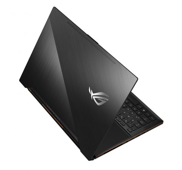 ASUS ROG Zephyrus Klappe