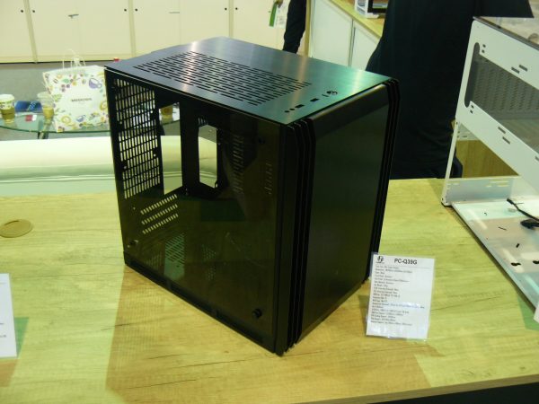 Lian Li PC-Q39G