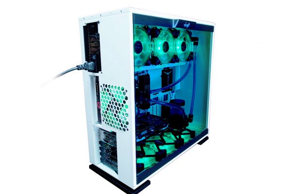 In Win 305 White System hinten