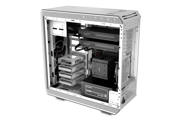 Dark Base Pro 900 White Aufbau verdreht
