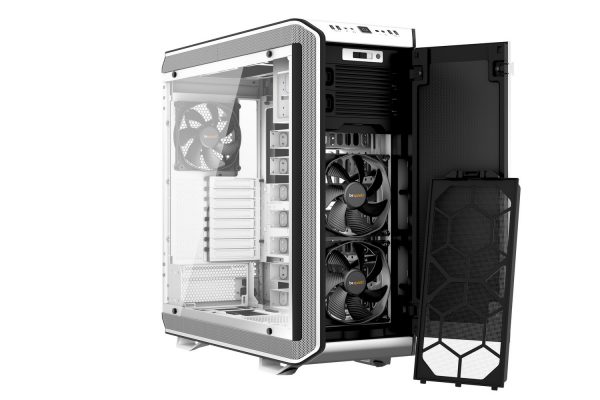 Dark Base Pro 900 White Front