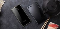 Oukitel K3 vs Sony Xperia XZ back