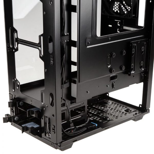 Phanteks Eclipse P300 innen Kabelmanagement