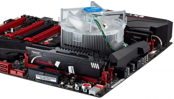 Apacer Commando DDR4 onboard