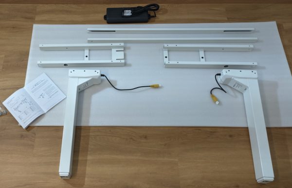 Ergotopia Desktopia Pro - Aufbau Schritt 1