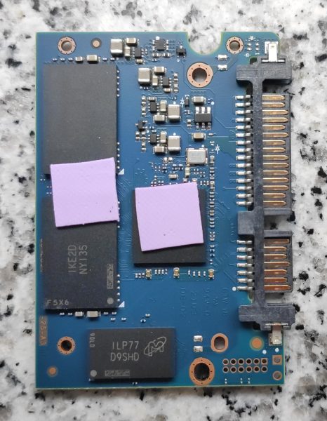 Crucial MX500 PCB