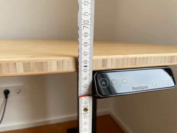 FlexiSpot E9 - kleinste einstellbare Tischhöhe ca. 66,5 cm ab Fußboden