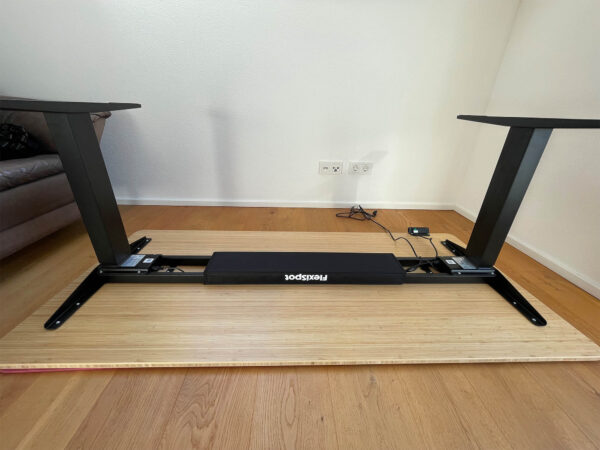 magnetisch haftender, stoffbezogener Kabelkanal