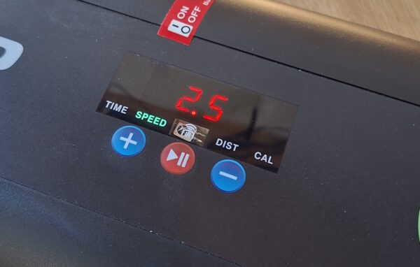 Akluer 480L-B - Display